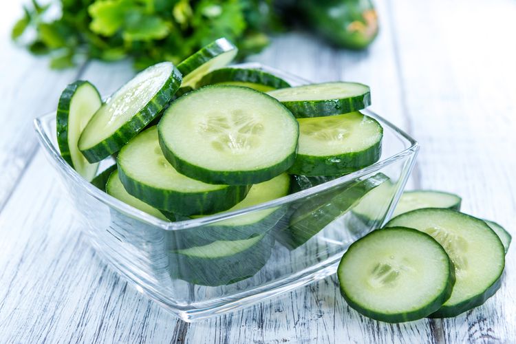 Should Cucumbers be Peeled?